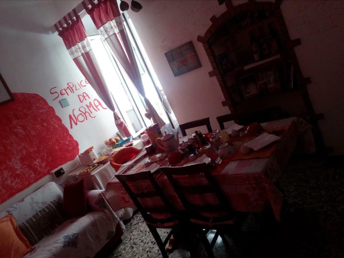 B&B Le Calegare Diano Castello Eksteriør bilde